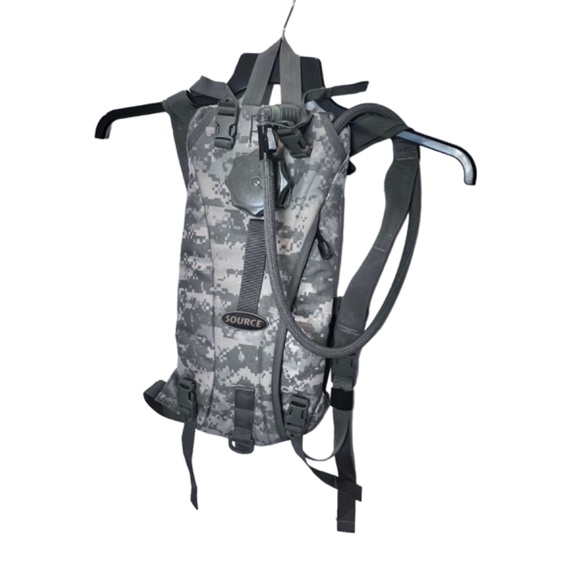 Source Tactical Hydration Backpack Camouflage - Picture 3 of 14